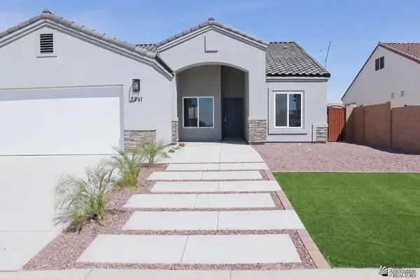 3451 S Akers Way, Yuma, AZ 85365