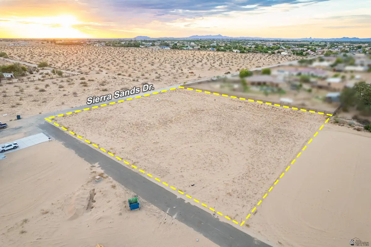4730 E Lantana LN, Yuma, AZ 85365 - #1