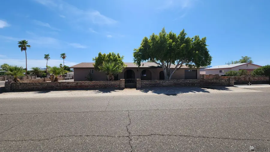 11621 S BONNIE AVE, Yuma, AZ 85367 - #2