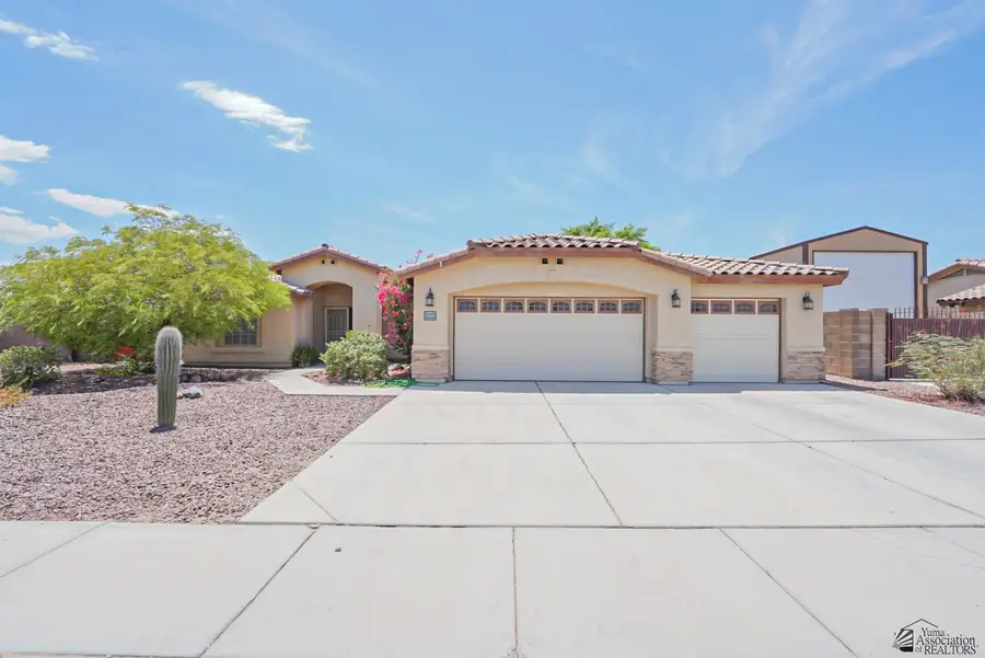 11605 E 26 LN, Yuma, AZ 85367 - #2