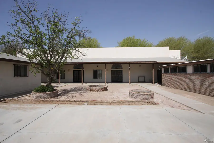 1549 E 72 ST, Yuma, AZ 85365 - #2