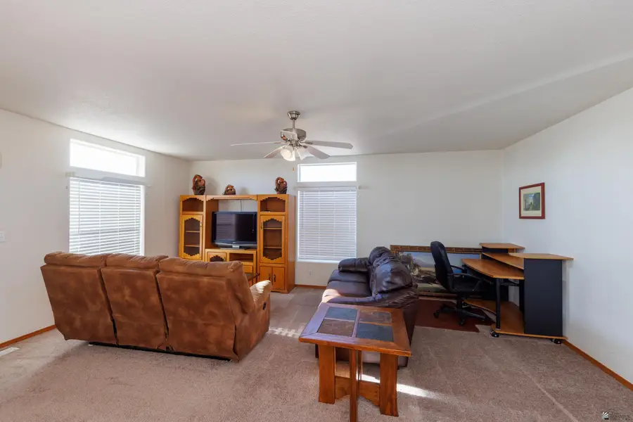 10387 S WINTER AVE, Yuma, AZ 85365 - #2