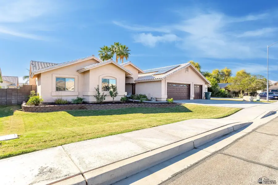 1958 S 37 AVE, Yuma, AZ 85364 - #2