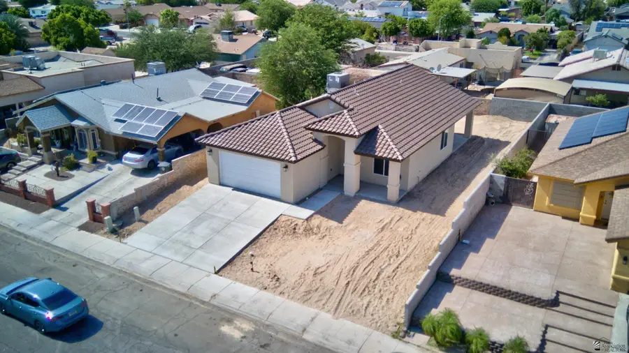 1622 E C ST, San Luis, AZ 85336 - #2
