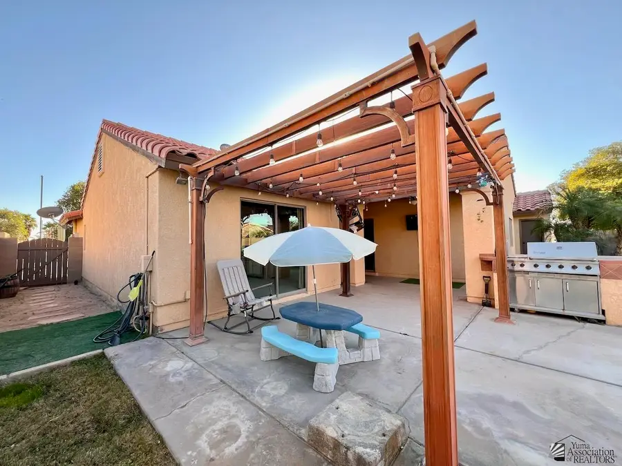 8330 E TOPEKA PL, Yuma, AZ 85365 - #2