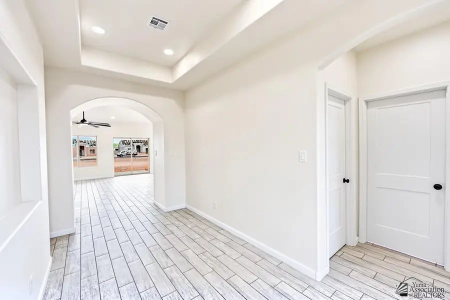 10560 E 45 St, Yuma, AZ 85367 - #3
