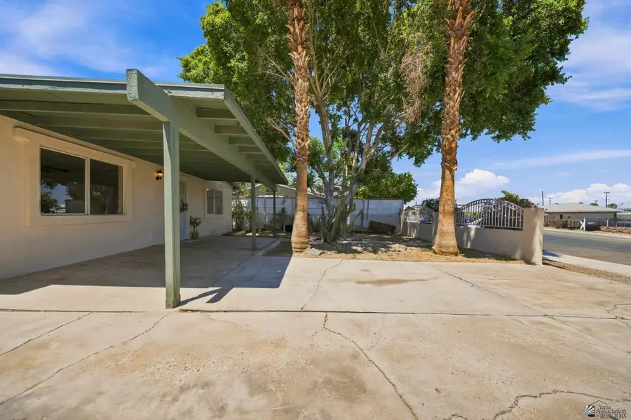 1080 S Madison Ave, Yuma, AZ 85364 - #3