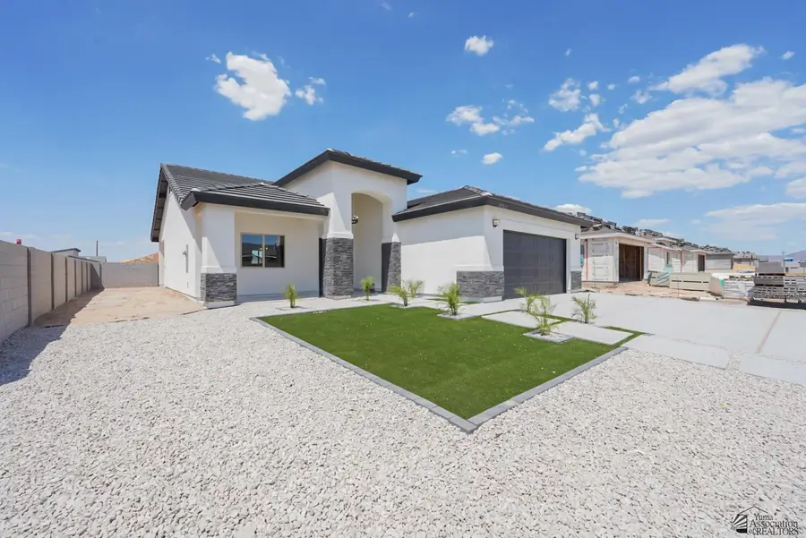 10820 E 46 Pl, Yuma, AZ 85367 - #2