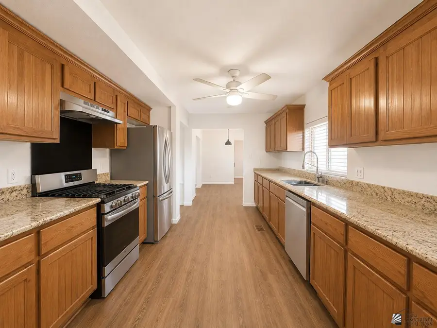 1130 S 6 Ave, Yuma, AZ 85364 - #3