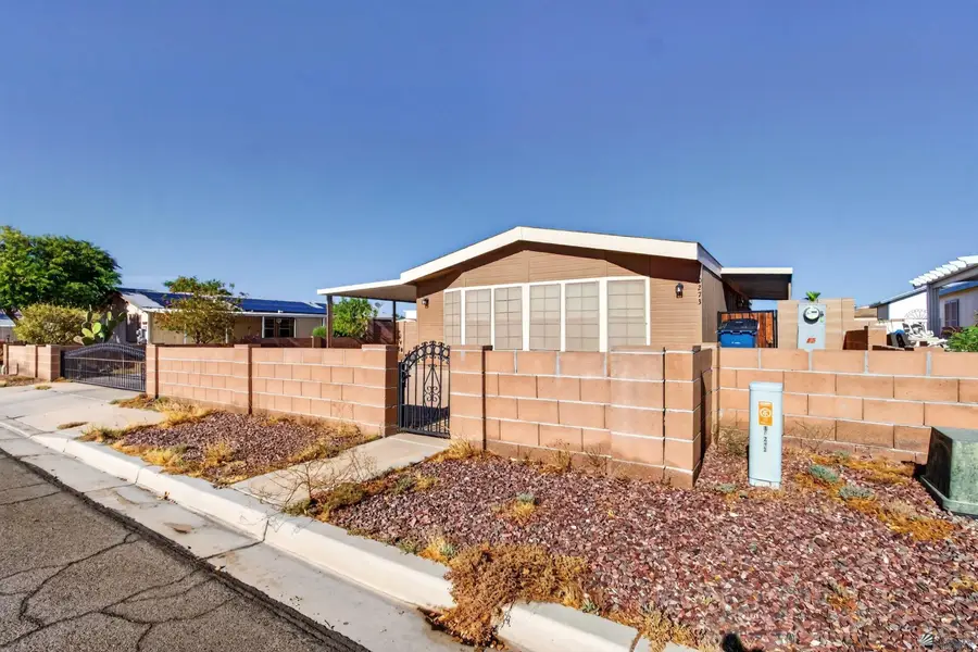 10273 S Fall Ave, Yuma, AZ 85365 - #3