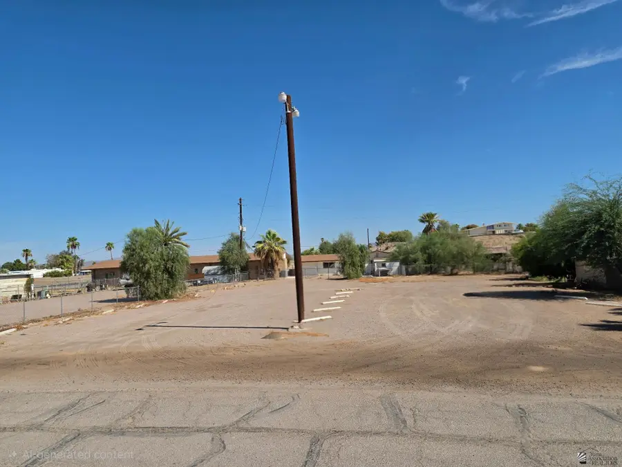 29382 E Oakland Ave, Wellton, AZ 85356 - #2