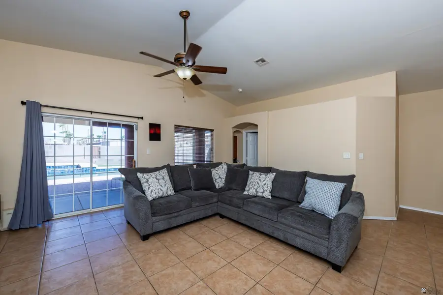 709 S Clifford Way, Yuma, AZ 85364 - #3