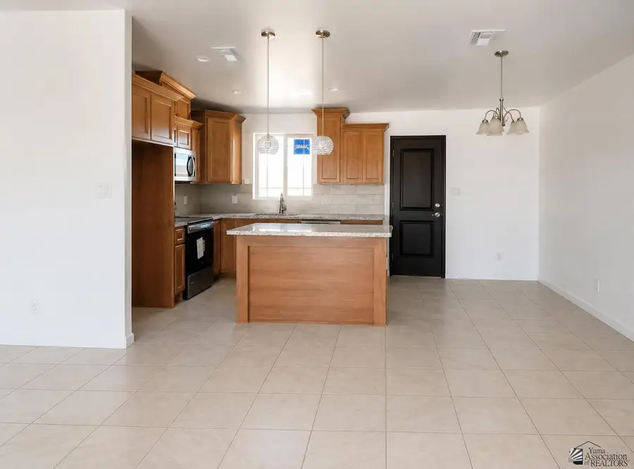 10791 E 45 St, Yuma, AZ 85367 - #2
