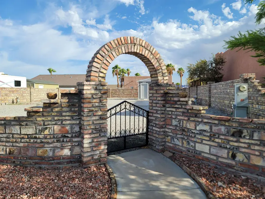14424 E 54 Dr, Yuma, AZ 85367 - #2