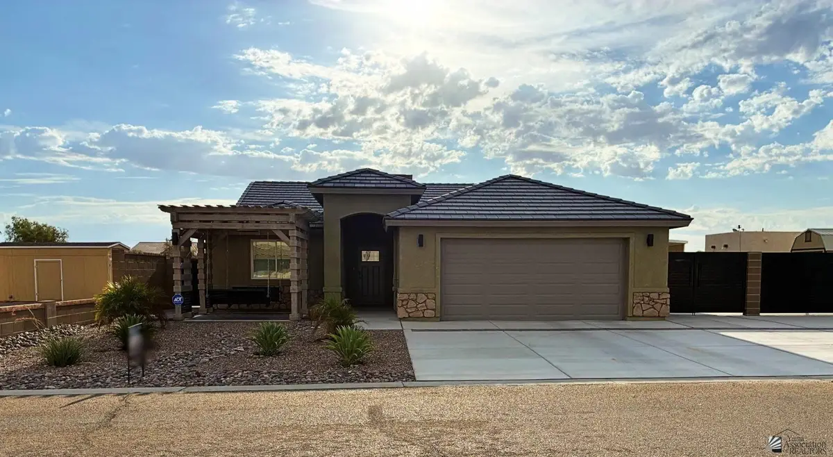 11751 Laguna St, Wellton, AZ 85356 - #1