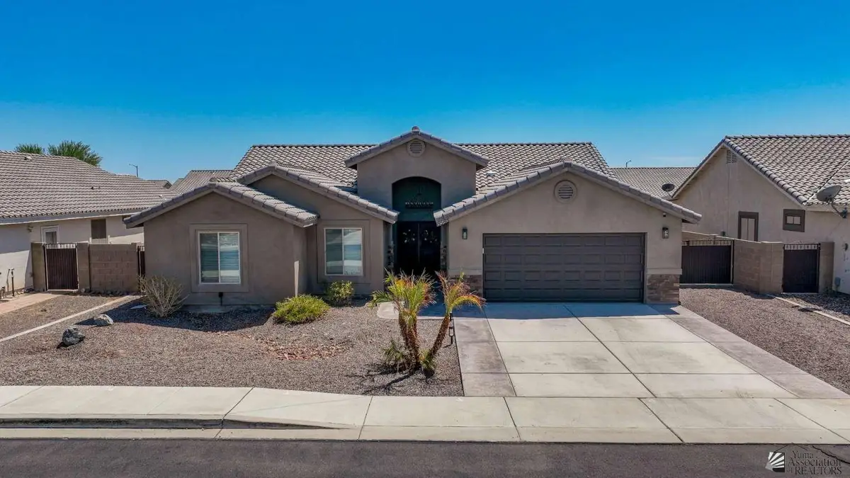 8585 E 34 Ln, Yuma, AZ 85365 - #1