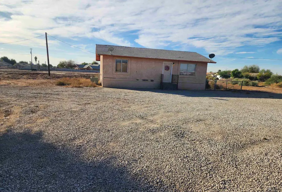 4701 W County 9 St, Yuma, AZ 85364 - #2