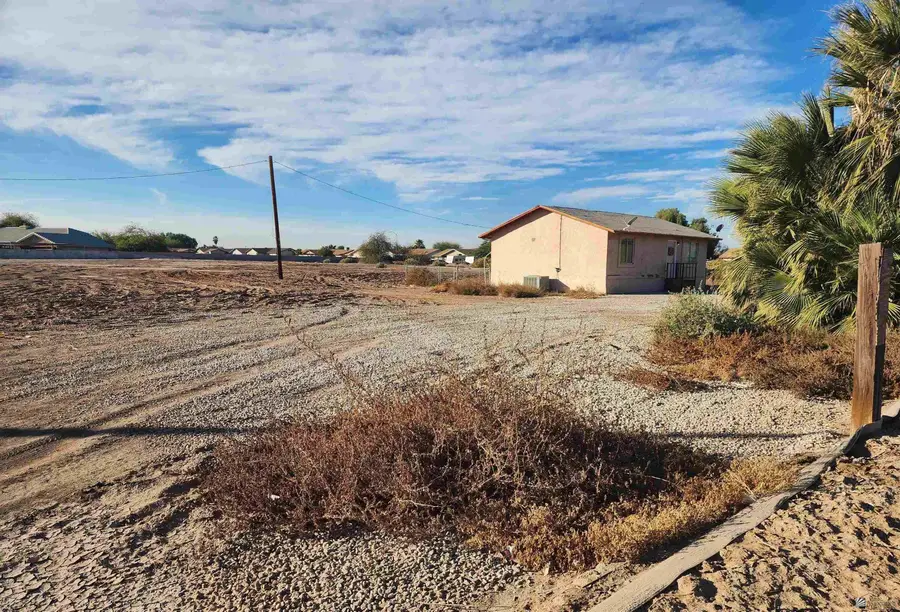 4701 W County 9 St, Yuma, AZ 85364 - #3