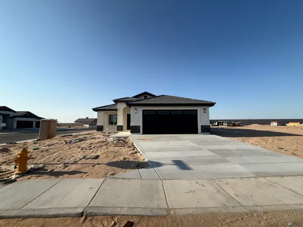 5015 E San Francisco St, San Luis, AZ 85336