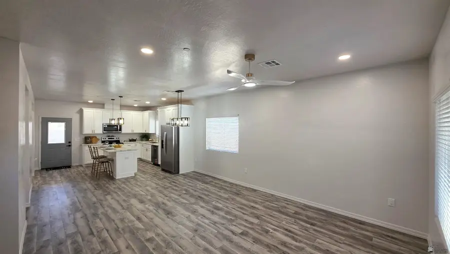 2963 W Columbia Ave, Yuma, AZ 85364 - #2