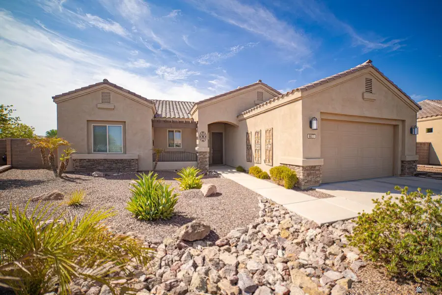8077 E 35 Pl, Yuma, AZ 85365 - #2
