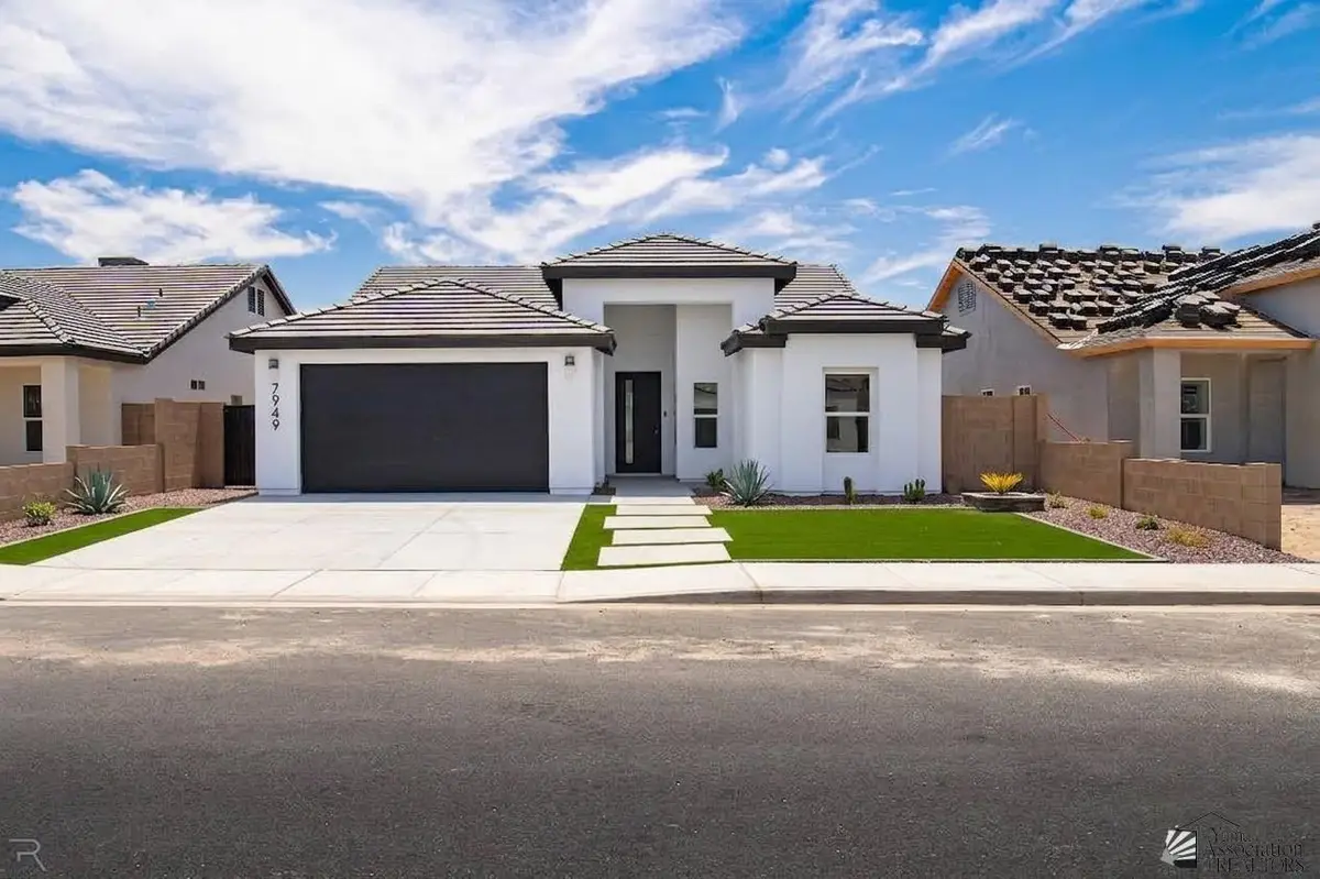 7949 E 34 Pl, Yuma, AZ 85365 - #1
