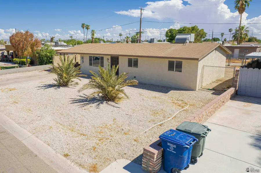 1503 E 22 St, Yuma, AZ 85364 - #3