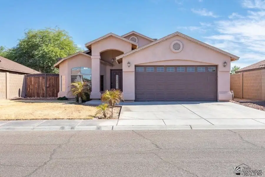 1417 E San Pedro St, San Luis, AZ 85336 - #3