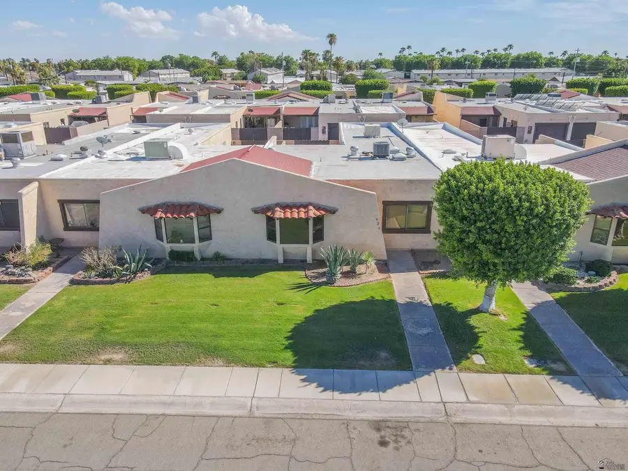 621 E 25 Pl, Yuma, AZ 85365 - #2