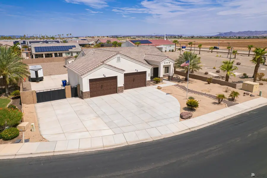 5926 E 38 St, Yuma, AZ 85365 - #2