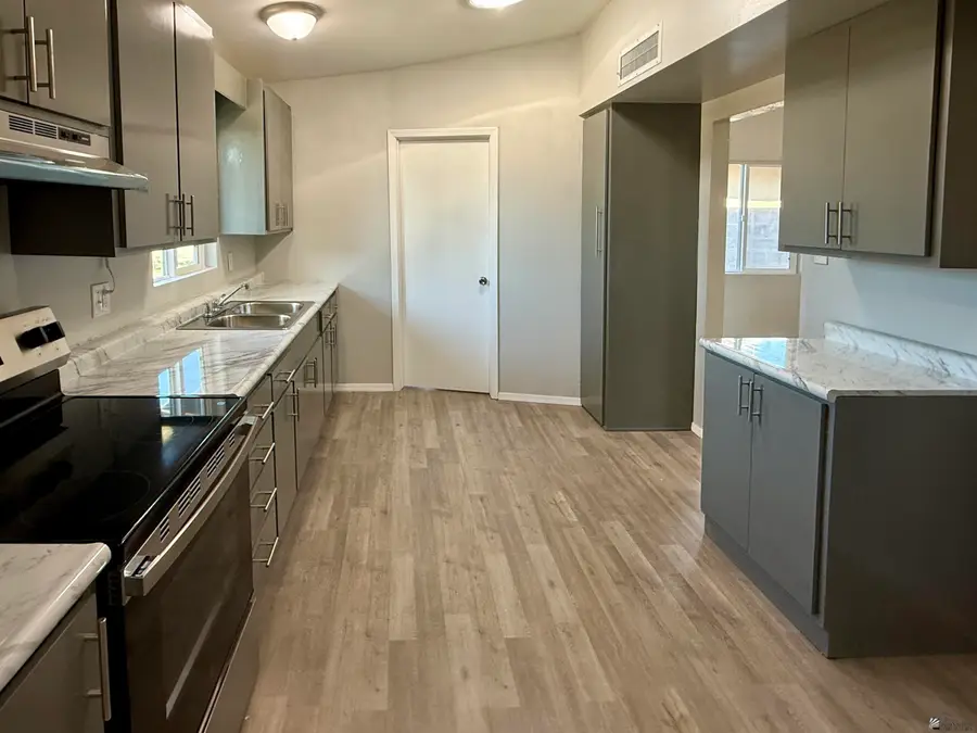 1903 W 18 St, Yuma, AZ 85364 - #2
