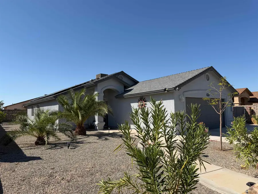 9587 E 38 Pl, Yuma, AZ 85365 - #3
