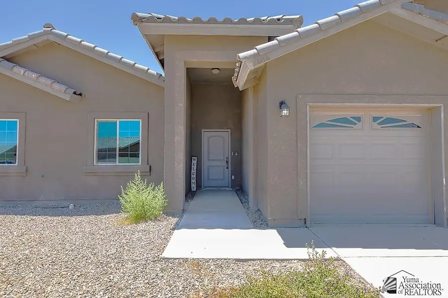 2684 S 44 Tr, Yuma, AZ 85364 - #2