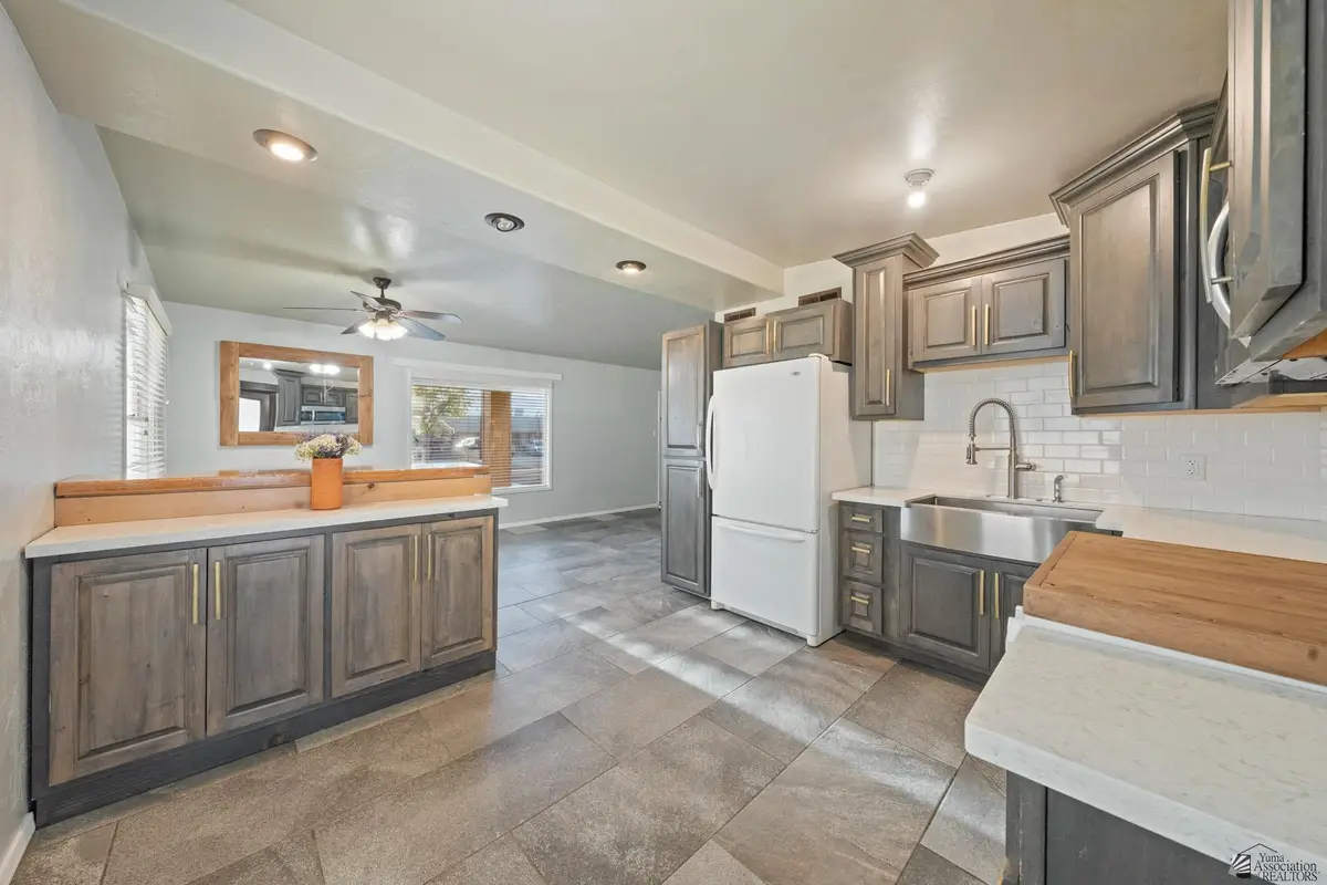 1425 S 11 Ave, Yuma, AZ 85364 - #1
