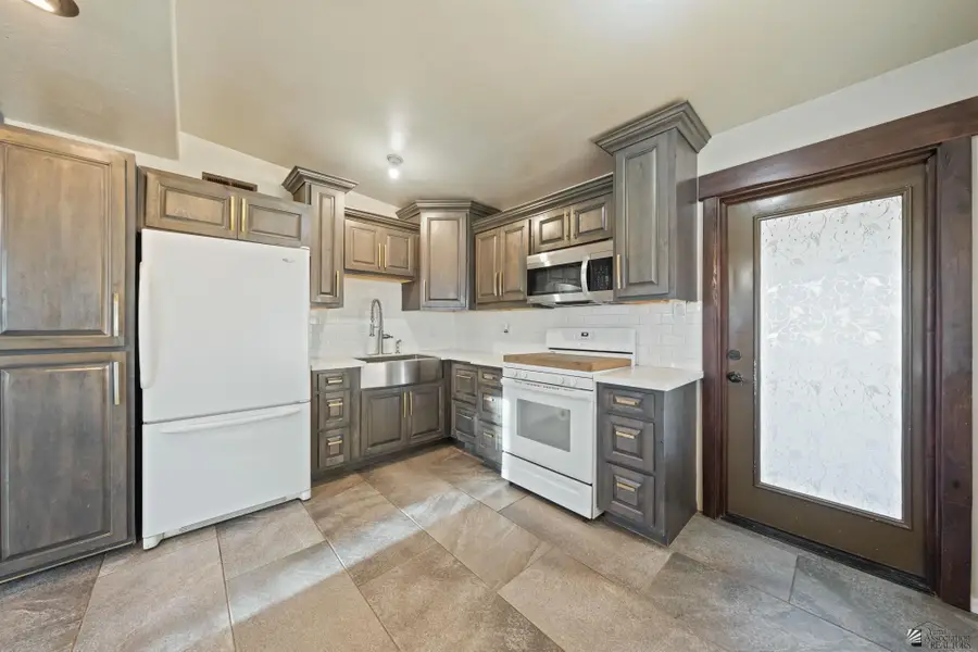 1425 S 11 Ave, Yuma, AZ 85364 - #3