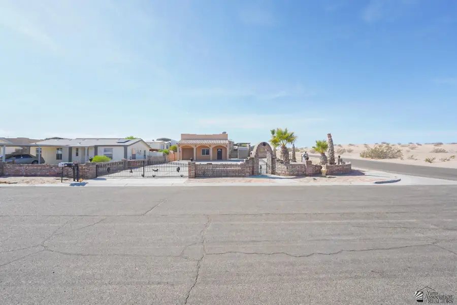 12513 E 45 Ln, Yuma, AZ 85367 - #3