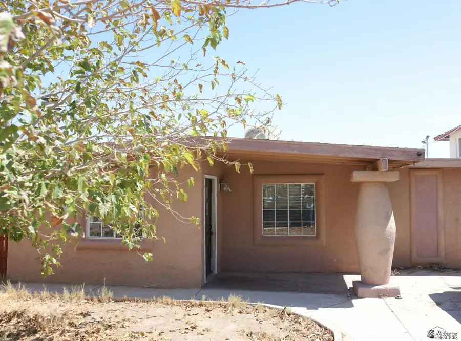225 S Magnolia Ave, Yuma, AZ 85364 - #3