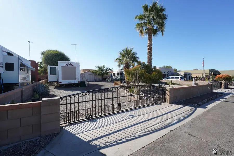 28801 Canal Ave, Wellton, AZ 85356 - #2