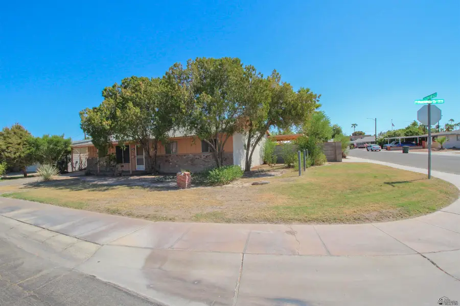 1003 E Hacienda Dr, Yuma, AZ 85365 - #3
