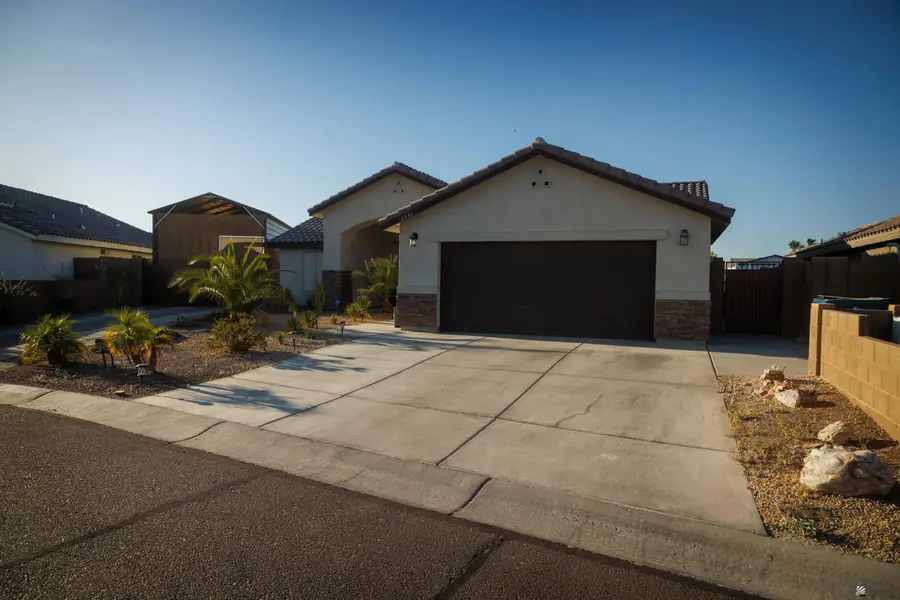 12530 E 48 Dr, Yuma, AZ 85367 - #3