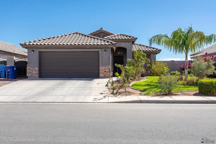 1468 S Cholla Ave, Somerton, AZ 85350 - #2