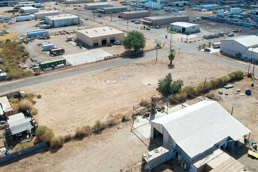 2534 E 14 St, Yuma, AZ 85365 - #3