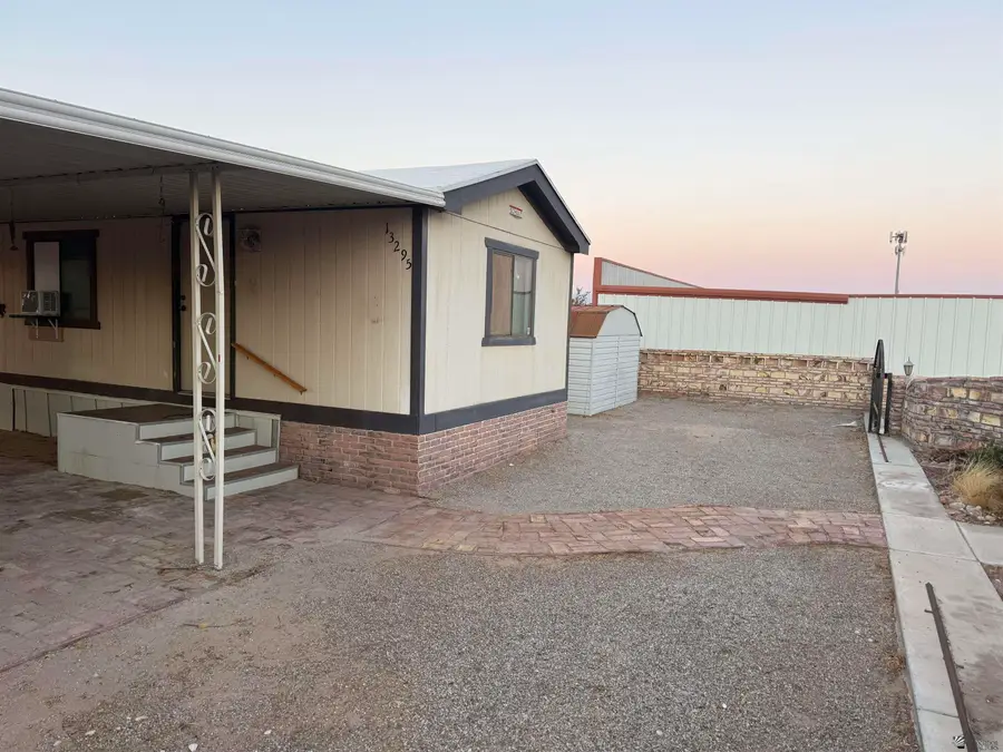 13295 E 44 Dr, Yuma, AZ 85367 - #2