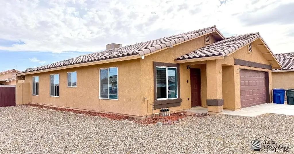 7213 E 36 Rd, Yuma, AZ 85365 - #1