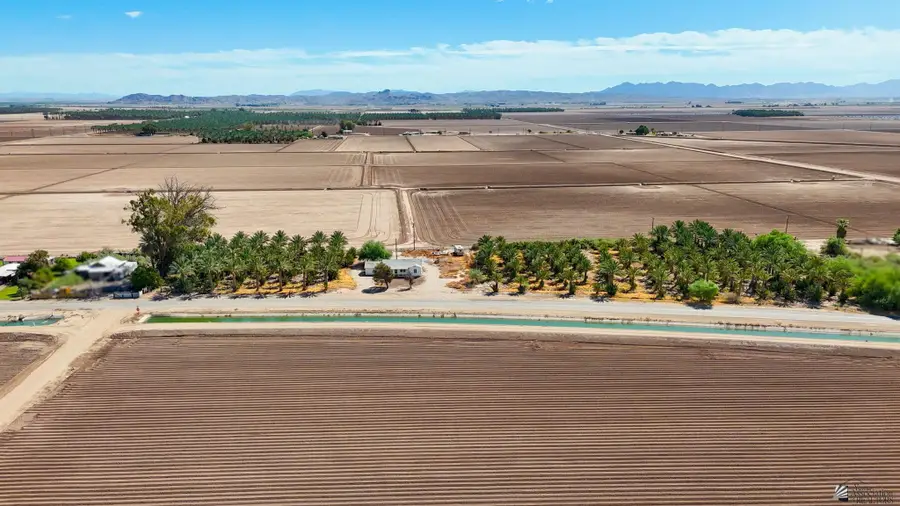 1240 Flood Rd, Winterhaven Bard, CA 92283 - #3