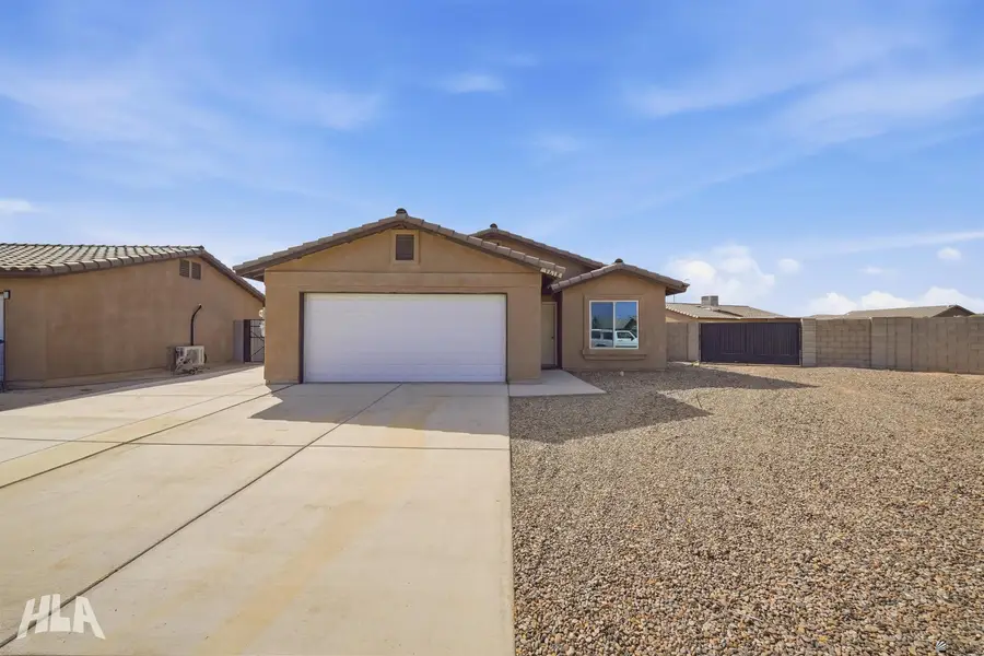 3618 S Cactus Wren, Yuma, AZ 85365 - #2
