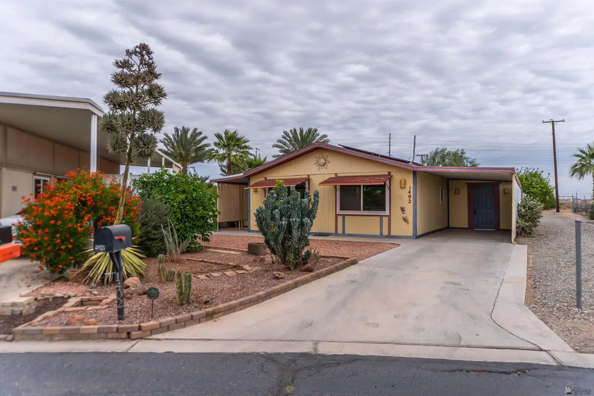 1402 W Jennifer Ln, Yuma, AZ 85365 - #1