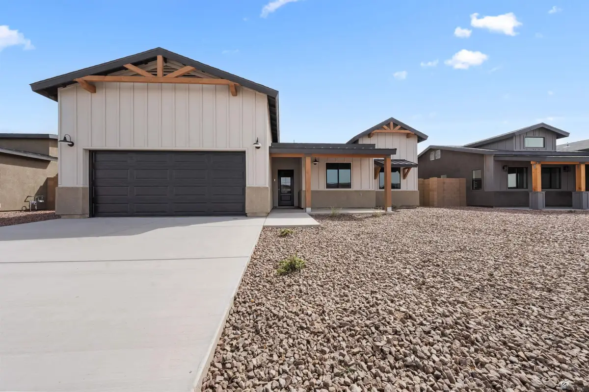 4334 W 31 Place, Yuma, AZ 85364 - #1