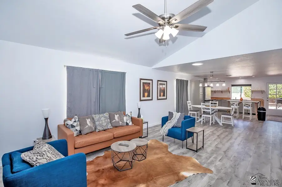 444 W 37 Street, Yuma, AZ 85365 - #3