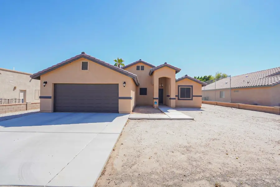 28551 Canal Avenue, Wellton, AZ 85356 - #2